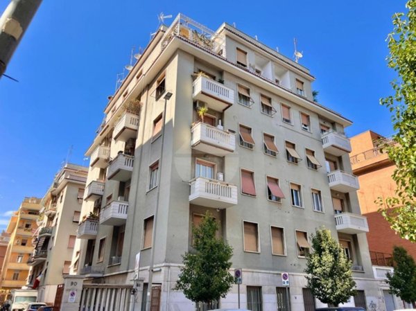 appartamento in vendita a Roma in zona Aurelio