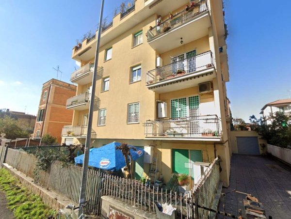appartamento in vendita a Roma in zona Ponte Mammolo