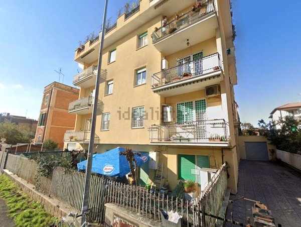 appartamento in vendita a Roma in zona Ponte Mammolo