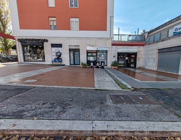 negozio in vendita a Roma