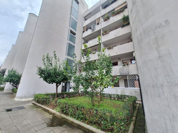 appartamento in vendita a Roma in zona Ponte Mammolo