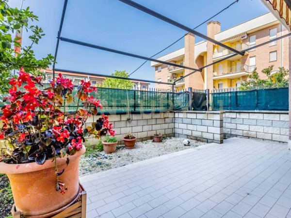 appartamento in vendita a Roma in zona Castelverde