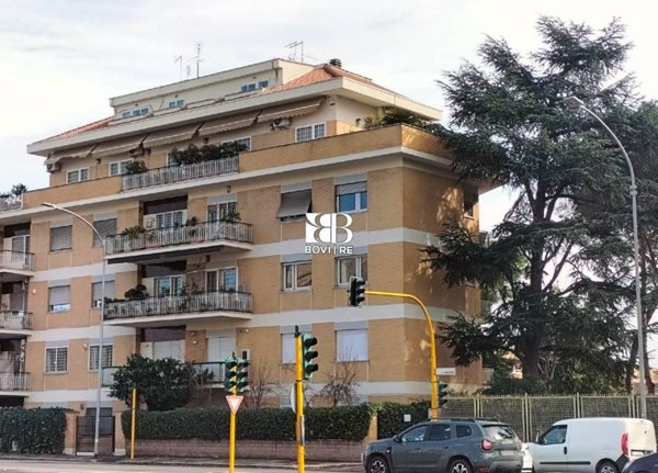 appartamento in vendita a Roma in zona Aurelio