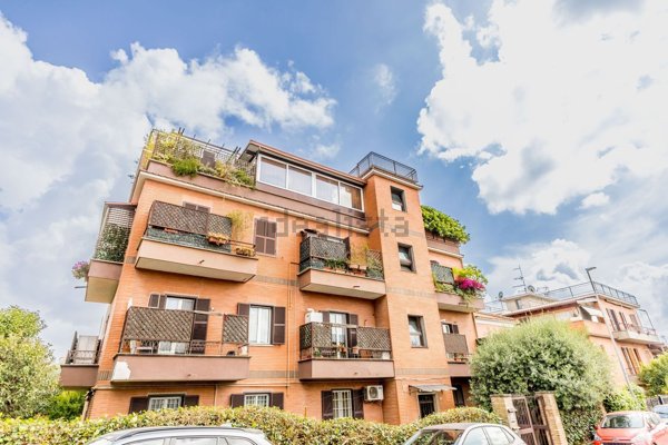 appartamento in vendita a Roma in zona Torrevecchia