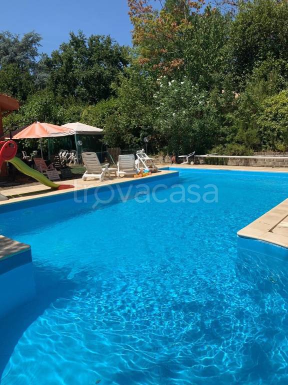 casa indipendente in vendita a Roma in zona Olgiata