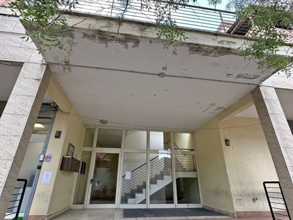 appartamento in vendita a Roma in zona Torre Angela