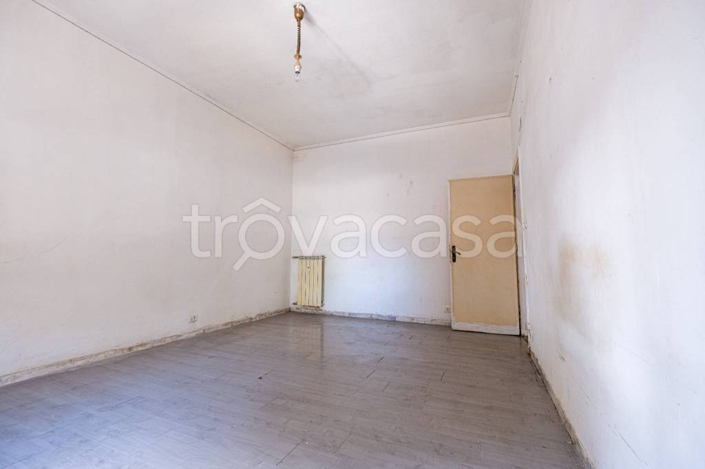 appartamento in vendita a Roma in zona Ostiense