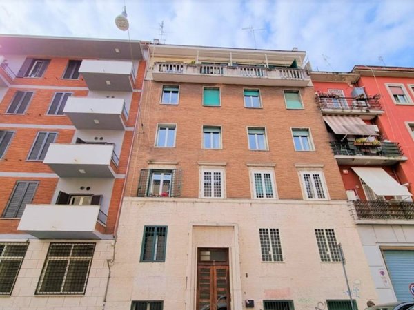 appartamento in vendita a Roma in zona Esquilino