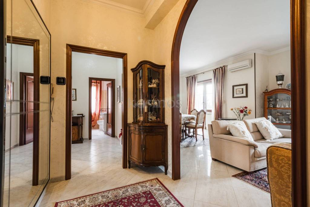 appartamento in vendita a Roma in zona Ottavia
