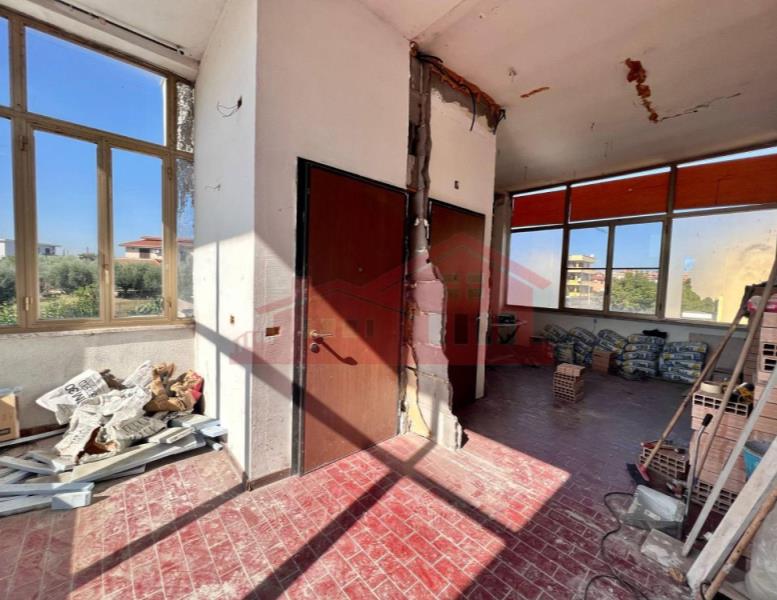 appartamento in vendita a Roma in zona Castelverde