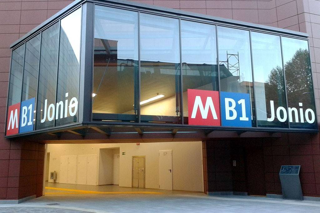 appartamento in vendita a Roma in zona Monte Sacro/Talenti