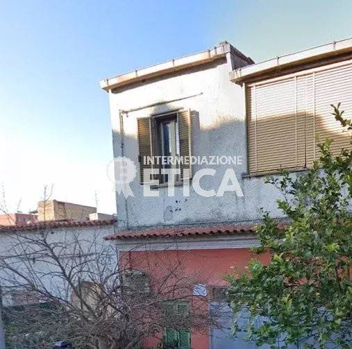 appartamento in vendita a Roma in zona Tuscolano