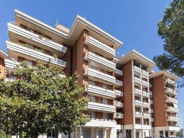 appartamento in vendita a Roma in zona Torrino