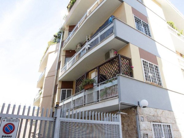 appartamento in vendita a Roma