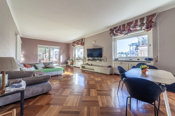 appartamento in vendita a Roma in zona Della Vittoria