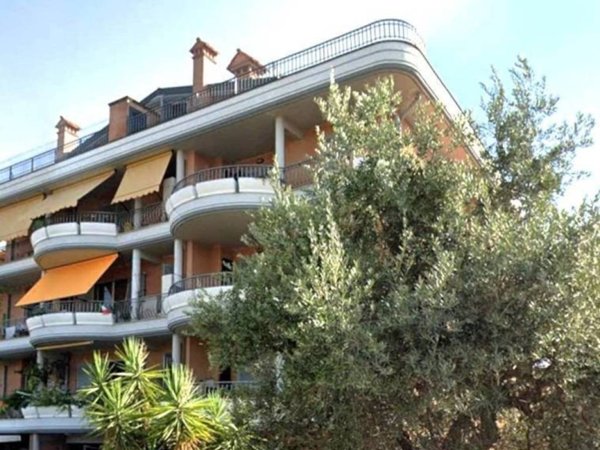 appartamento in vendita a Roma in zona Finocchio