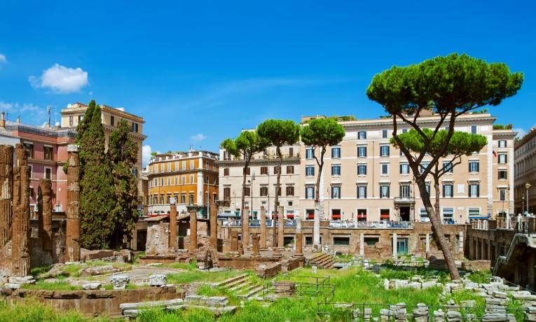 negozio in vendita a Roma in zona Pigna - Sant'Angelo