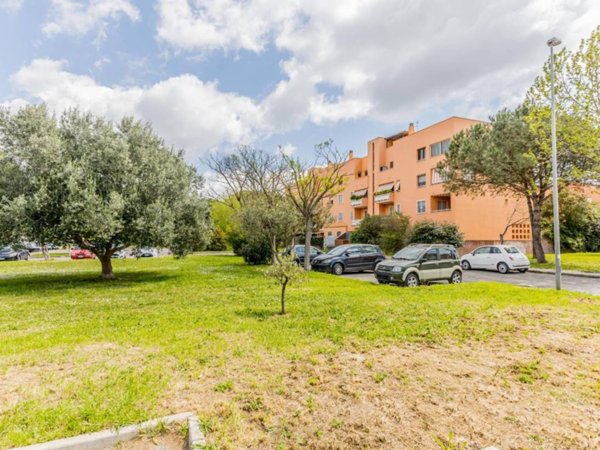 appartamento in vendita a Roma in zona Acilia