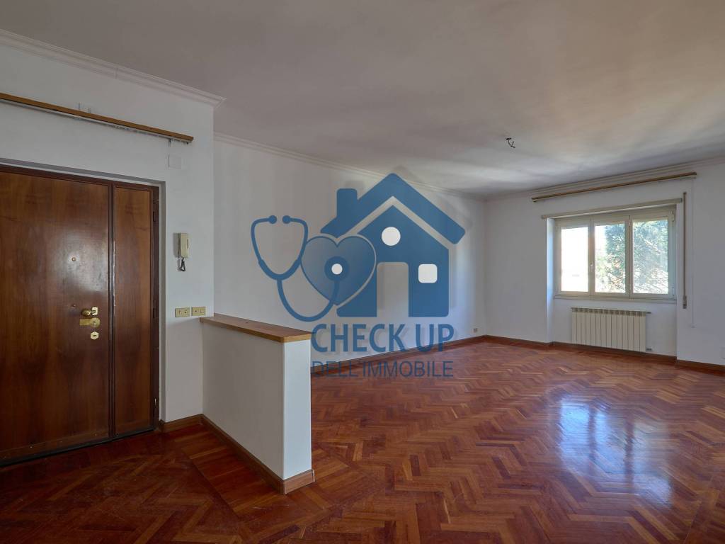 appartamento in vendita a Roma in zona Ardeatino