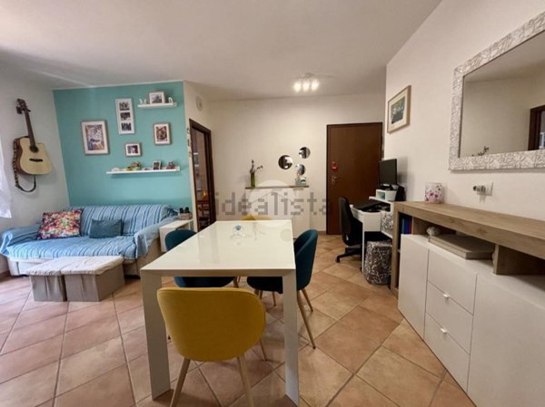 appartamento in vendita a Roma in zona Corviale