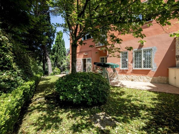 appartamento in vendita a Roma in zona Tor di Quinto