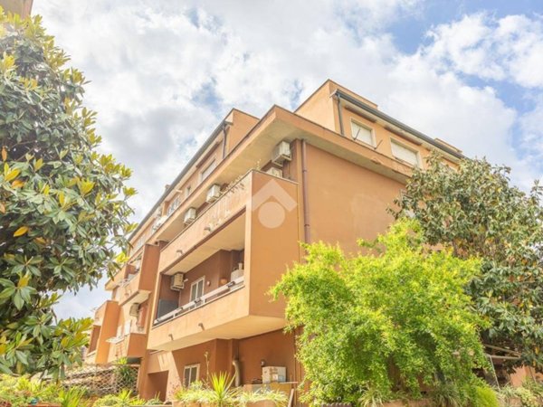 appartamento in vendita a Roma in zona Romanina