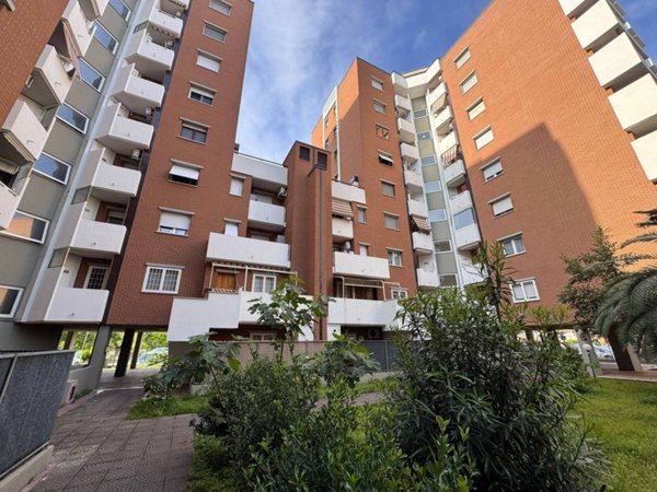 appartamento in vendita a Roma in zona Torre Maura