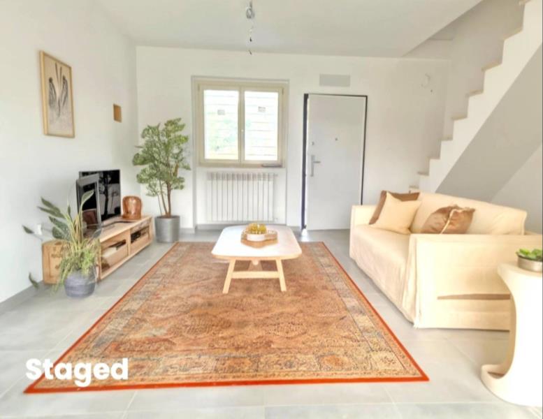 appartamento in vendita a Roma in zona Valle Muricana