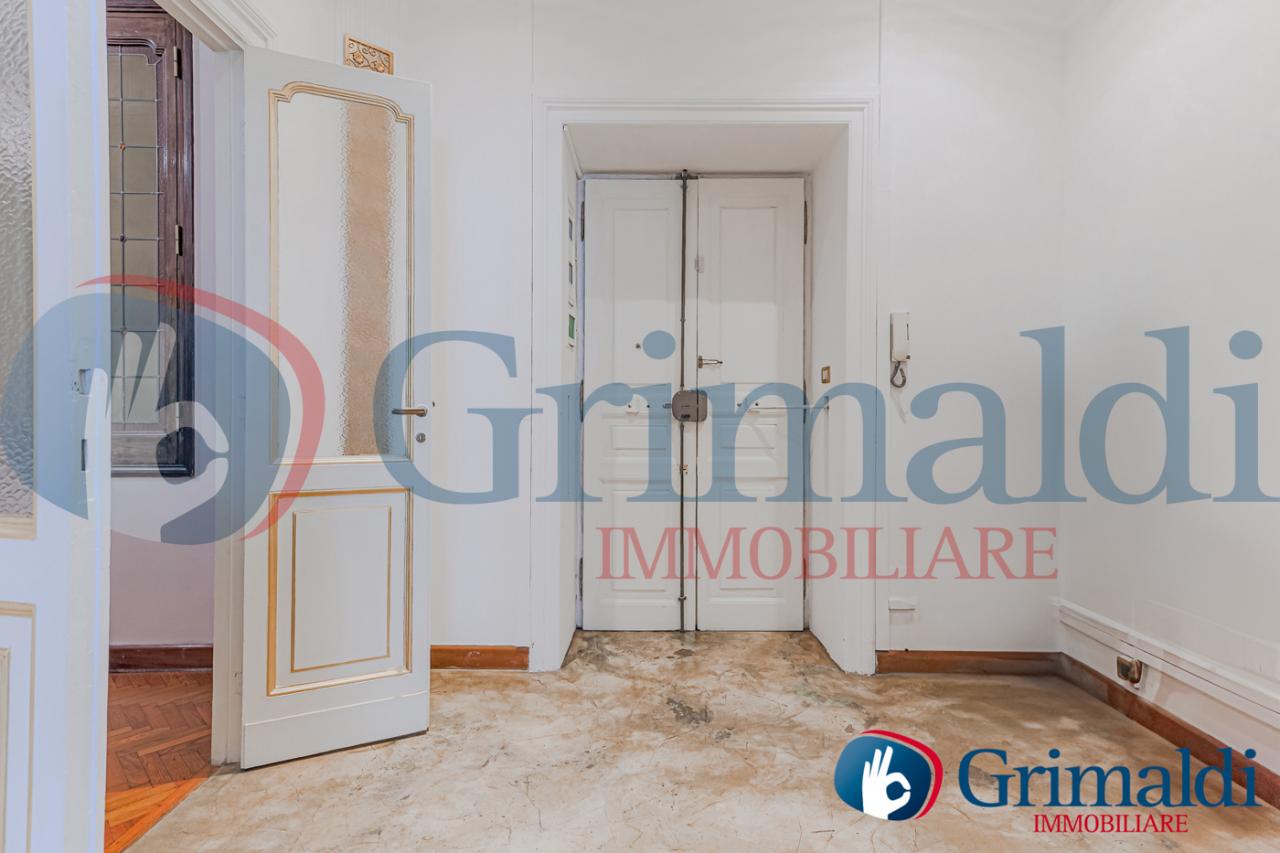 appartamento in vendita a Roma in zona Rione Prati