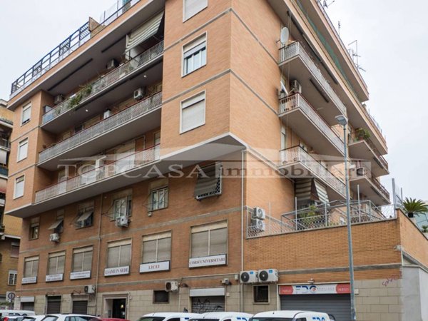 appartamento in vendita a Roma in zona Portuense
