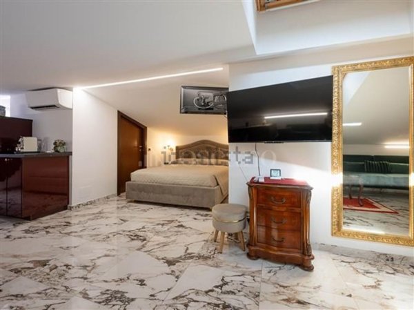 appartamento in vendita a Roma in zona Grottarossa