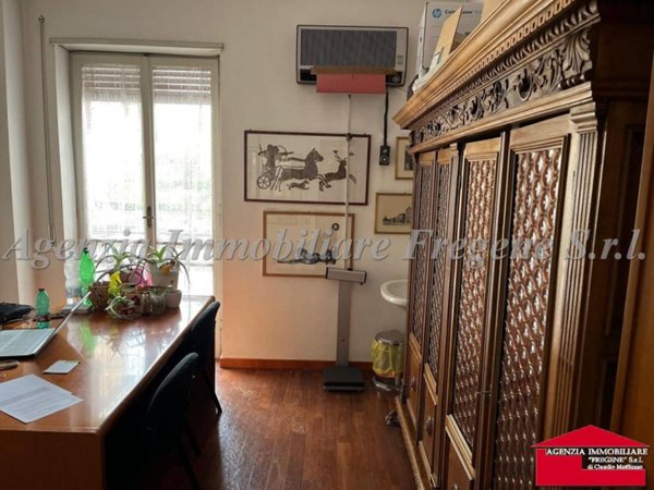 appartamento in vendita a Roma in zona Cinecittà