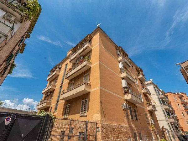 appartamento in vendita a Roma in zona Prenestino-Centocelle