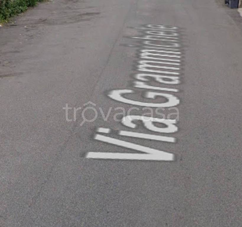 appartamento in vendita a Roma in zona Finocchio