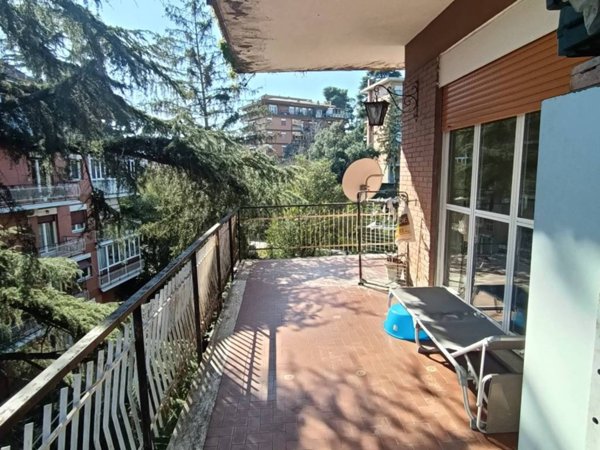 appartamento in vendita a Roma in zona Tomba di Nerone