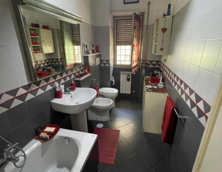 appartamento in vendita a Roma in zona Collatino