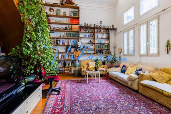 appartamento in vendita a Roma in zona Ostiense