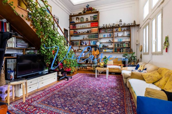 appartamento in vendita a Roma in zona Ostiense