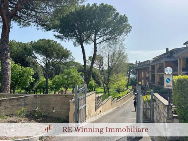 appartamento in vendita a Roma in zona Magliana Vecchia