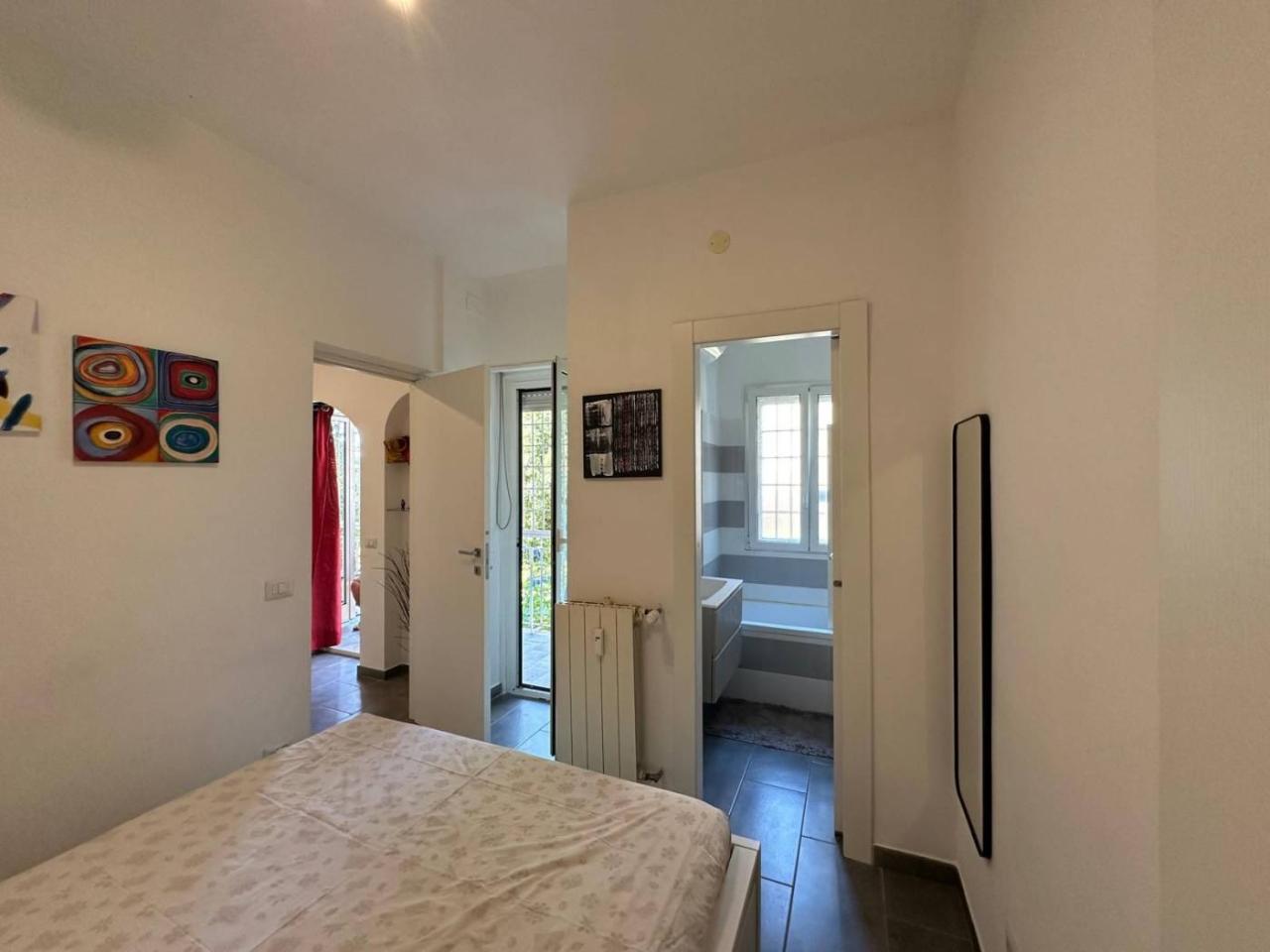 appartamento in vendita a Roma in zona Tomba di Nerone