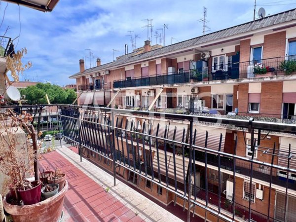 appartamento in vendita a Roma in zona Casal Palocco