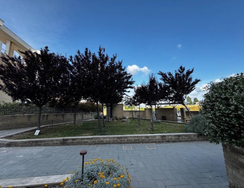 appartamento in vendita a Roma in zona Acilia