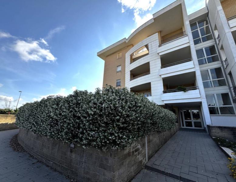 appartamento in vendita a Roma in zona Acilia