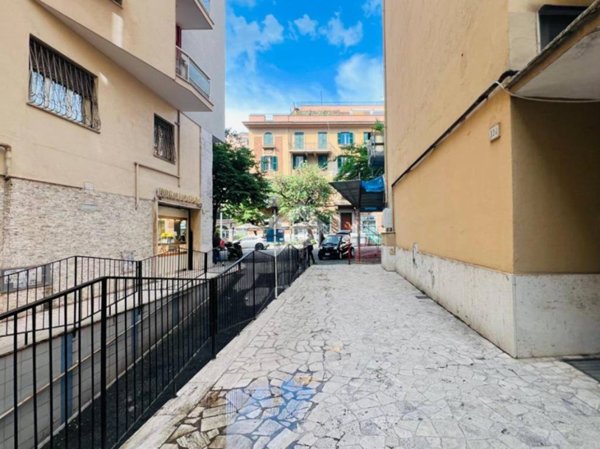 appartamento in vendita a Roma in zona Appio Latino