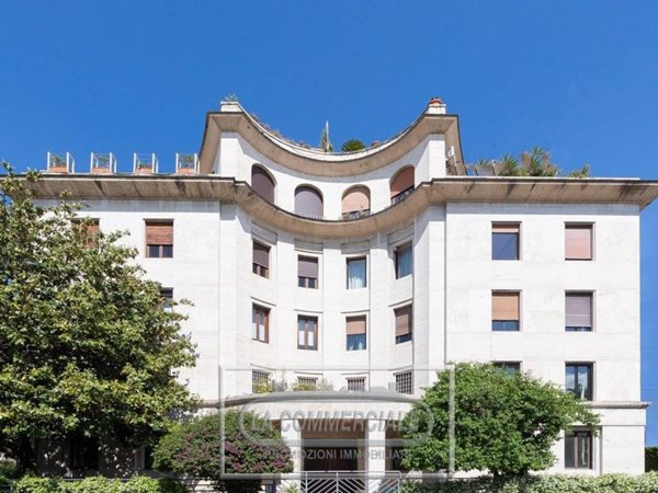 appartamento in vendita a Roma in zona Campo Marzio