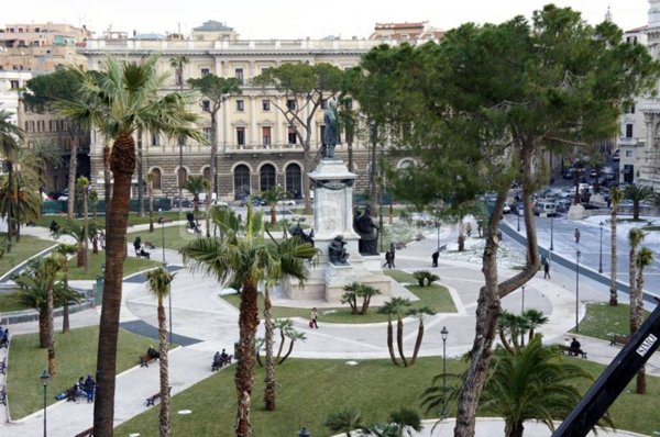 negozio in vendita a Roma in zona Rione Prati