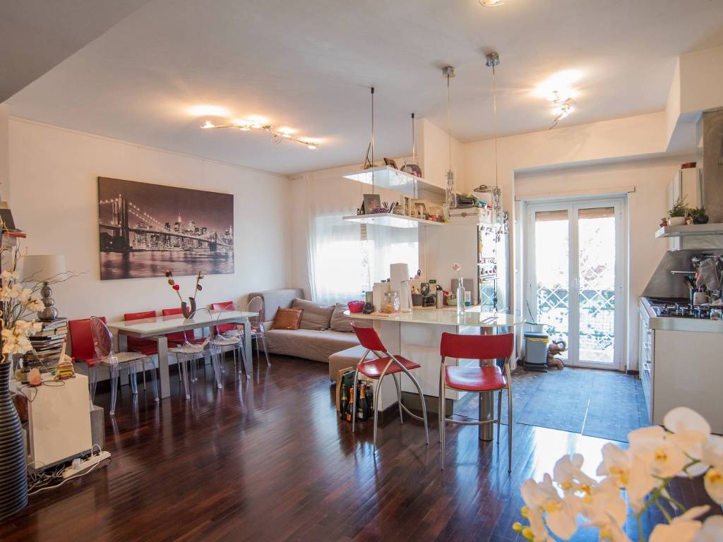 appartamento in vendita a Roma in zona Portuense