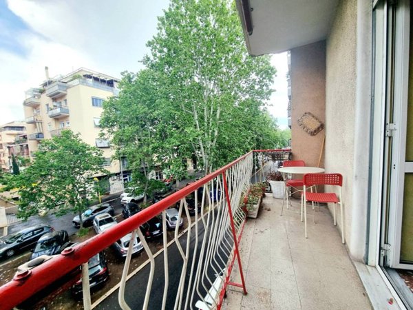 appartamento in vendita a Roma in zona Appio Claudio
