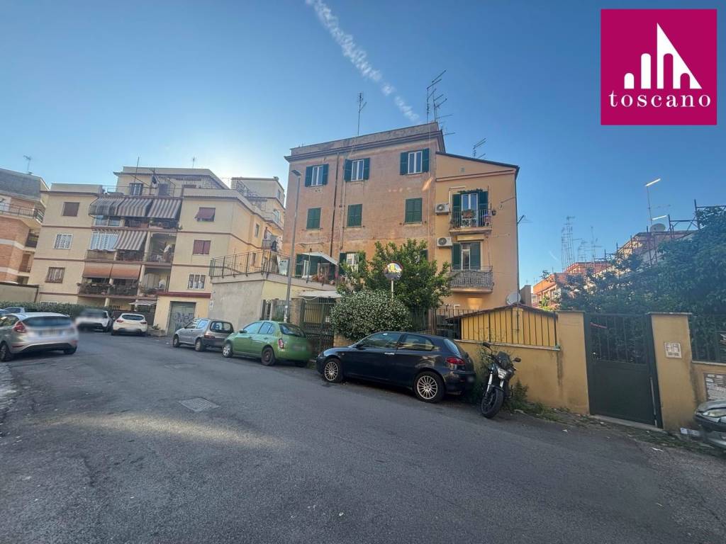 appartamento in vendita a Roma in zona Aurelio