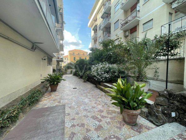 appartamento in vendita a Roma in zona Tuscolano